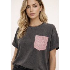 T-Shirt “Crystal Pocket”