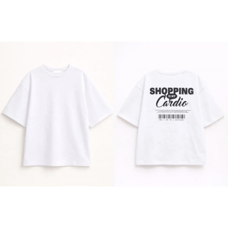 Oversized T-shirt “Shopping is my Cardio” – One Size | Lumina