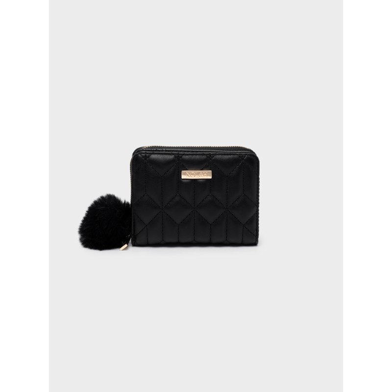 Nolah Winnie Black